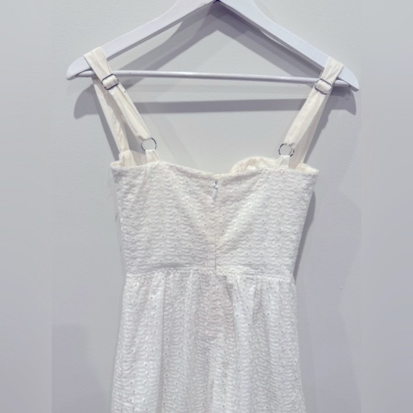 House of CB Elia White Broderie Anglaise Midi Sundress. Size Xsmall - Picture 13 of 17